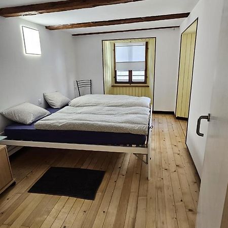 Airolo With Private Parking Apartman Kültér fotó