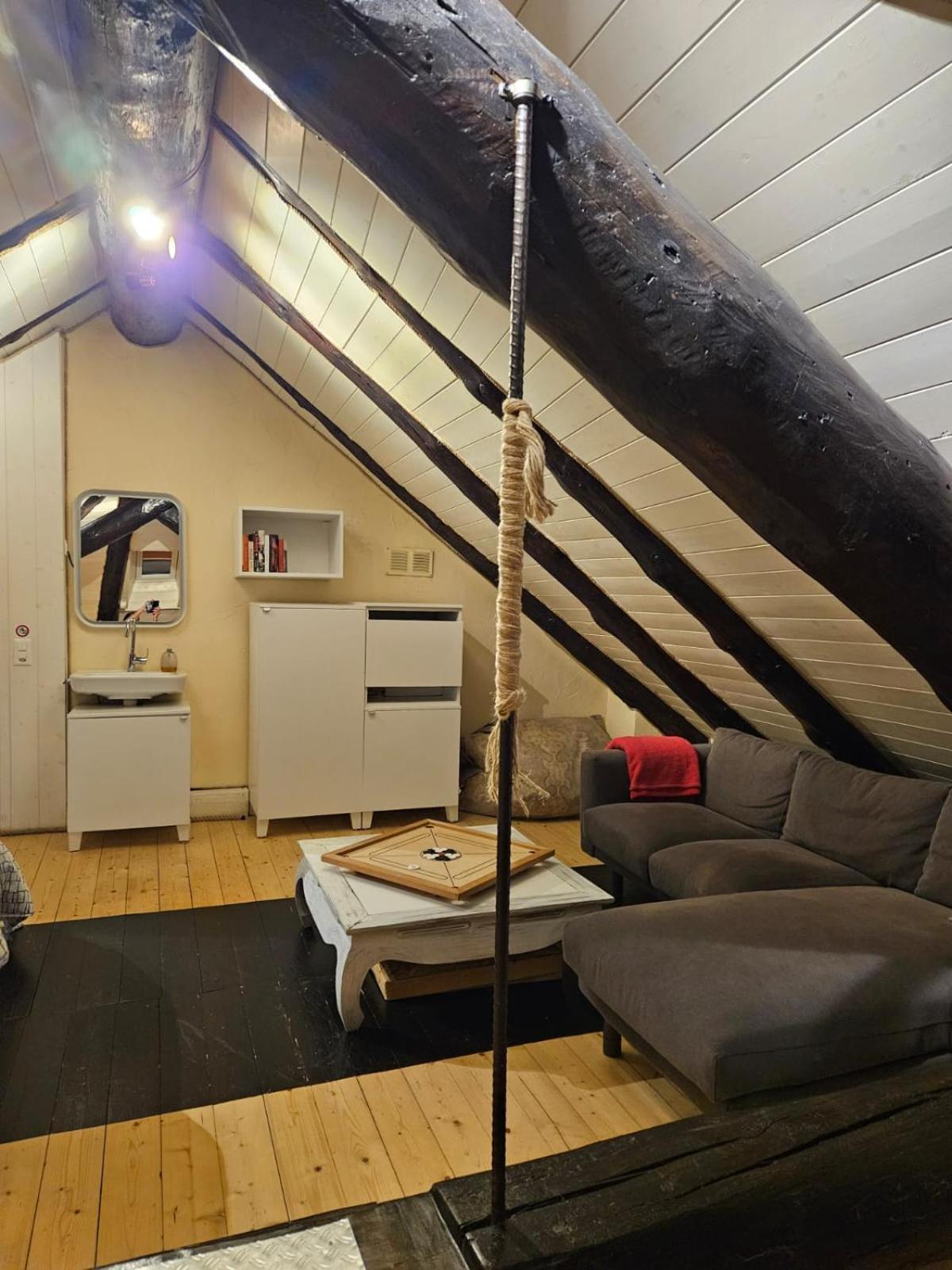 Airolo With Private Parking Apartman Kültér fotó