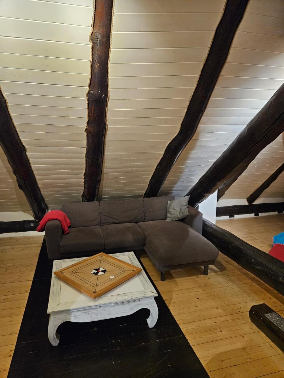 Airolo With Private Parking Apartman Kültér fotó