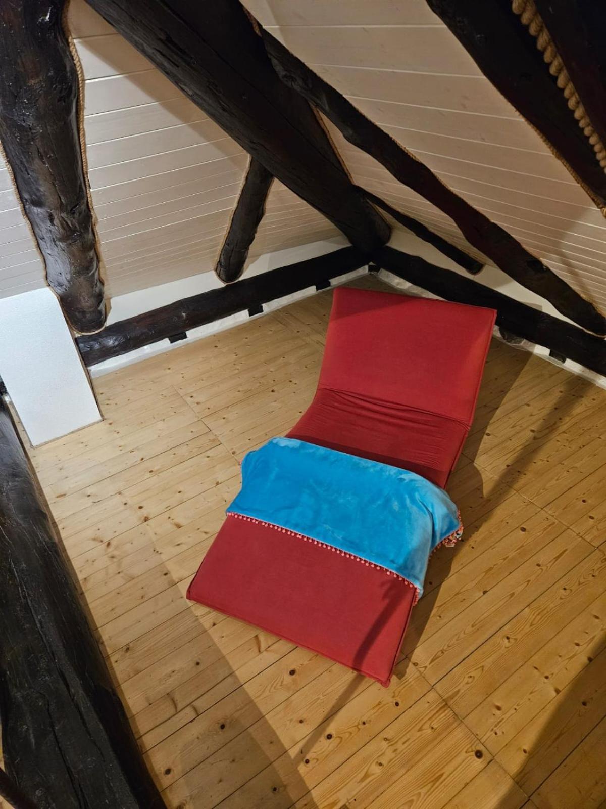 Airolo With Private Parking Apartman Kültér fotó