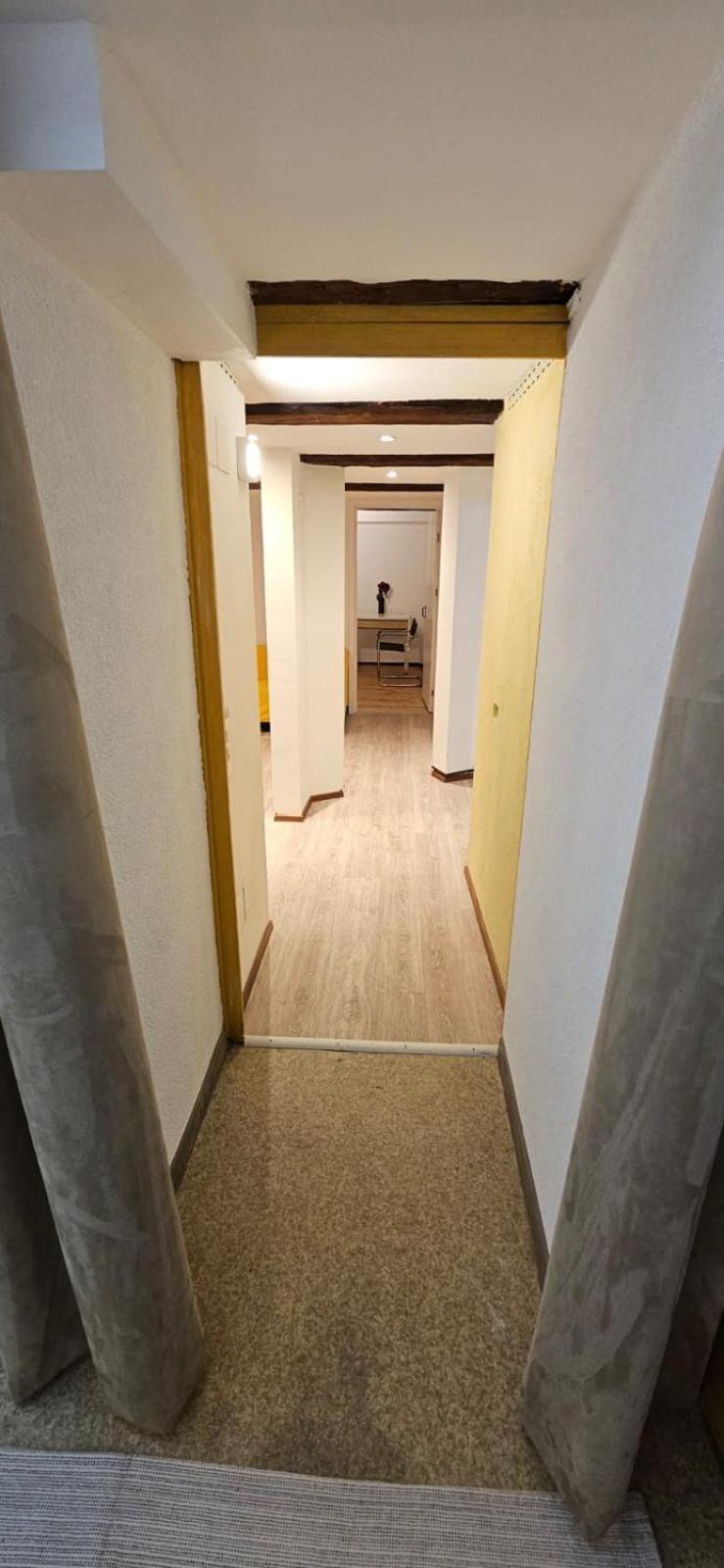 Airolo With Private Parking Apartman Kültér fotó